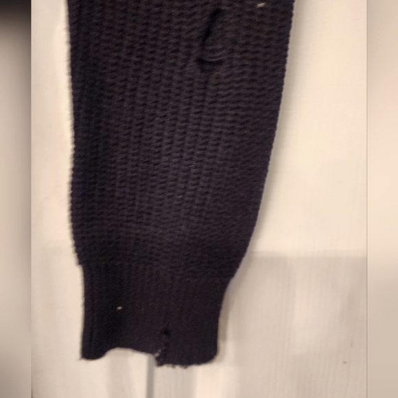 One grey day Wyatt distressed cardigan in black size Small - Picture 8 of 13
